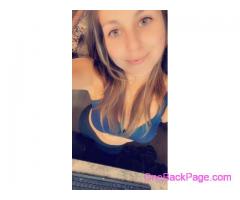 26 brunette looking for fun