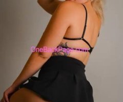 CURVY and FOXY BLONDE WITH DISCOUNTS!!!!