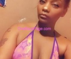 pretty brownskin here for fun *Halloween special** outcalls/pickup/ car date