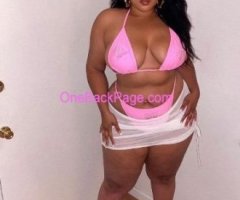 ? Super Thick Latina Mixed Mami ? 5'6 Juicy & available for you