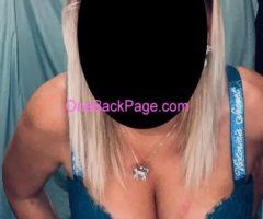 Sexy, Smart, and Feminine Young Lady in Fargo????