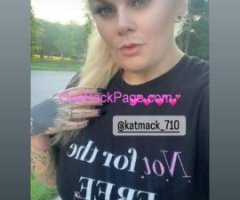 RETIRED PORNSTAR ? katmack_710 DM ME ON IG !!