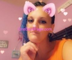 i am near pinnygreed rd sexy blue haired lady pick me up car fun