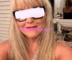 Sexy, sexy Chrissy is doing Tarot Readings today ~ OUUCALL ONLY ~ No Deposit