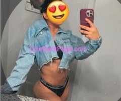 chica latina caliente buen cuerpo disponible