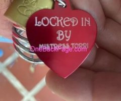 Should I visit Girl Next Door Dominatrix : BDSM , fetish, used items