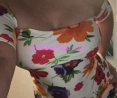 Mature sexy seasoned cougar looking to play