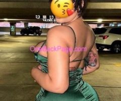 ??? Sexy curvy latina ???