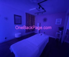 ????? Sensual Massage W/ A Beautiful BBW ?????