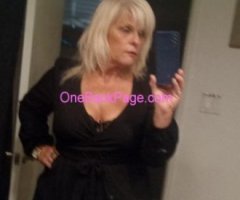 Hot Milf looking for FUN!!