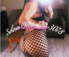 Sweet & Sexy Selena ? incall available!!