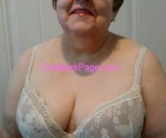 Fun for mature gentlemen, available now for you!!?.