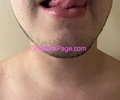 Come get some of these lips ?