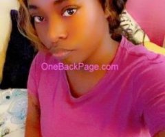 CUTIE LEAH CASH MACOMB AREA APPTS ONLY WILL B STARING BACK AT 8 AM NO BLACK MEN