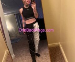 Young, petite girl! OUTCALL NW Burbs of Chicago