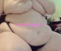 White BBW Ashley hosting now