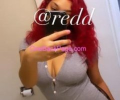 YOUR FAV MIXED RED HEAD. AVAILABLE UNTIL 11AM.