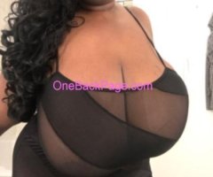 WOWOWOWOWOW-- 44JJJ---BBW---MASSIVE Breast!!----Sensitive NIPPLES