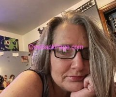 Mature, cougar, looking for generous Men to play.