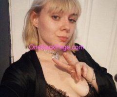 Vee is back ! pretty petite blonde white snow bunny visiting