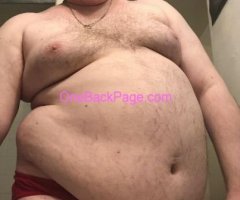 chubby guy into being dominated and or fed somrtimes