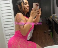 CLAUDIA THE SEXY DOMINICAN MAMI HERE TO HAVE FUN!!