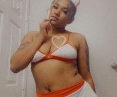 INCALL-OUTCALL SPECIAL CUM N GET U A TASTE OF REMY SWEET JUICY Pussy