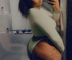 Hot pussy on wheels THICK SHORT GIRL