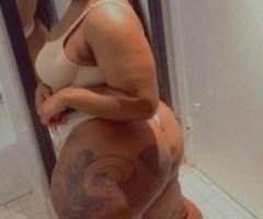 BIG BOOTY BREE CUM FUCK ME IN MY AZZ PUSSY AND MOUTH NEW IN TOWN FOR A COUPLE DAYS