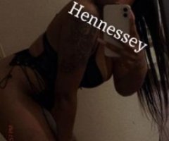 ?WETTIEST OUTTA THIS WORLD Experience WITH HENNESSY??