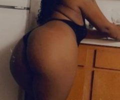 sweet wet pussy ???facetime for vercation on iPhone or what app??incalls only