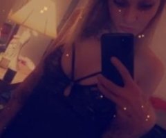 CARPLAY BBBJ FOR 120 NO FULL SERVICE OR OUTCALL YOU MUST PROVIDE A RIDE THERE AND BACK LET HAVE SOME FUN DADDY IM SUPER HORNY