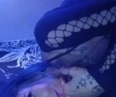 hi im sexy Blue my pics are real and yes i am too come see me iĺl make your fantasies come true