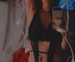 hi im sexy Blue my pics are real and yes i am too come see me iĺl make your fantasies come true