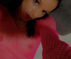 hi im sexy Blue my pics are real and yes i am too come see me iĺl make your fantasies come true