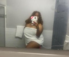 SEXY ASS BBW?? SPECIALS GOING?