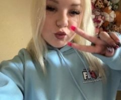 Tight Teen Snowbunny in Waikiki Beach ? #1 GFE DATY MSOG PAWG ‼ i Accept Cash and Cards ?