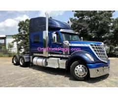 ???? For Sale: 2022 International LoneStar – 18-Ton Powerhouse!