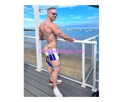 Top bear man ready to please you and satisfy your desires!! Only a Text away