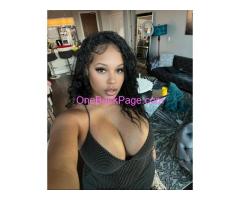 HMU I'm very hot and very mature girl with thick ass, available for sweet content, text me right now